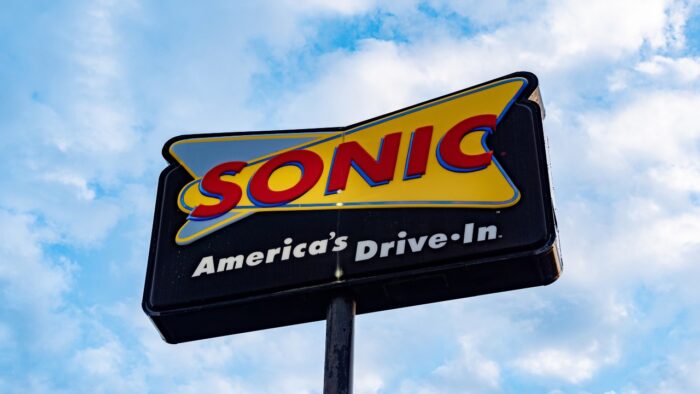 Sonic fast food drive-in restaurant sign - sonic class action lawsuit