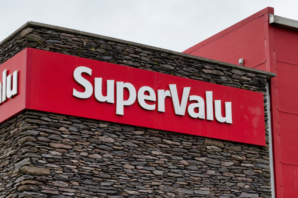 Close up of SuperValu signage.