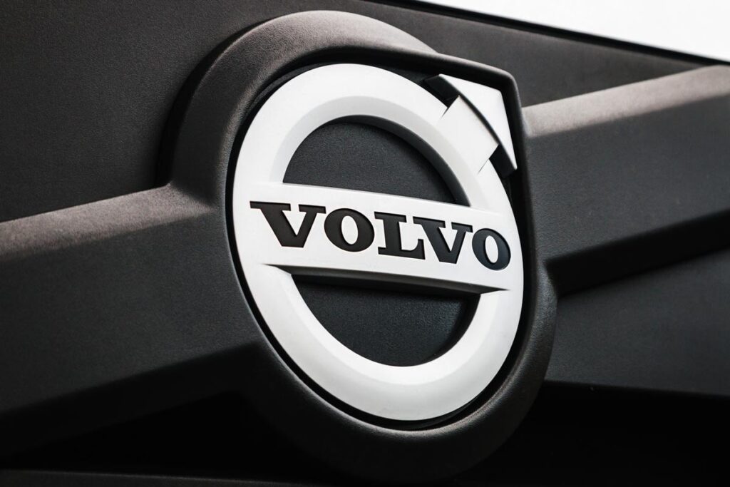 Close up of Volvo embelem.