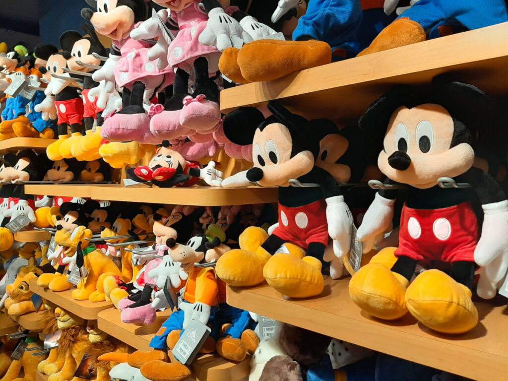 Disney Toys on a Shelf, representing the Kids Preferred Disney figurine recall.