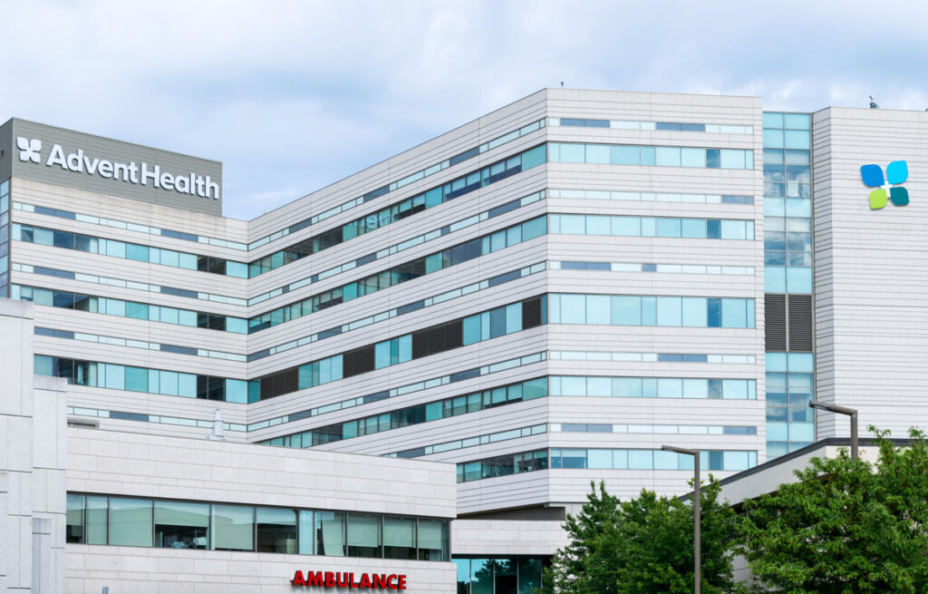 Advent Health hosipital, view over emergency ambulance entrance, representing the Advent Health data breach settlement.