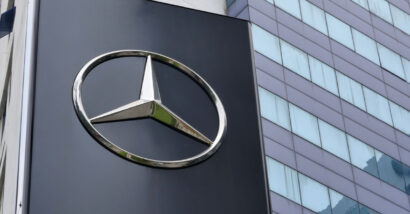 Mercedes-Ben logo on sign outside dealership