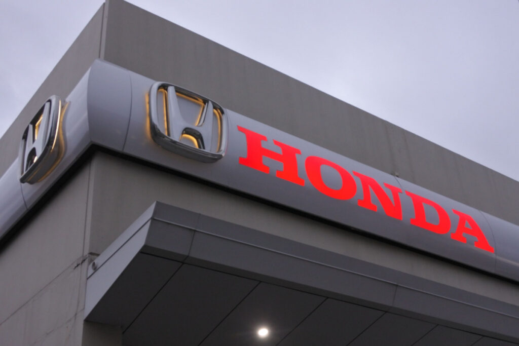 Honda sign outside dealership