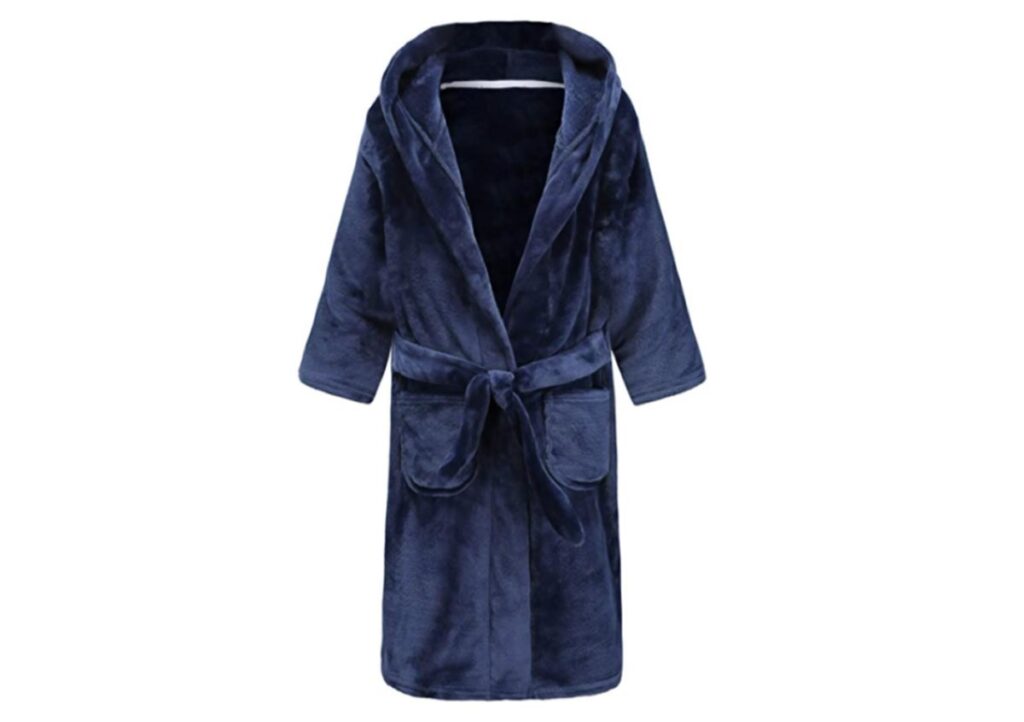 Product photo of recalled robe by FunnyPaja.