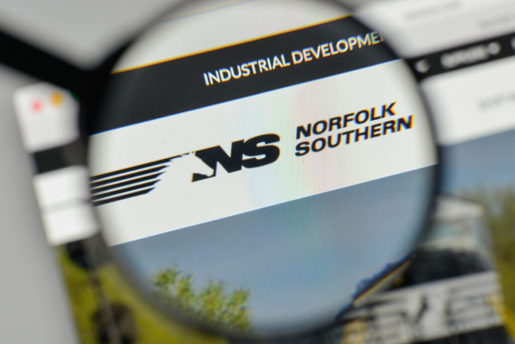 Norfolk Southern logo on the website homepage.