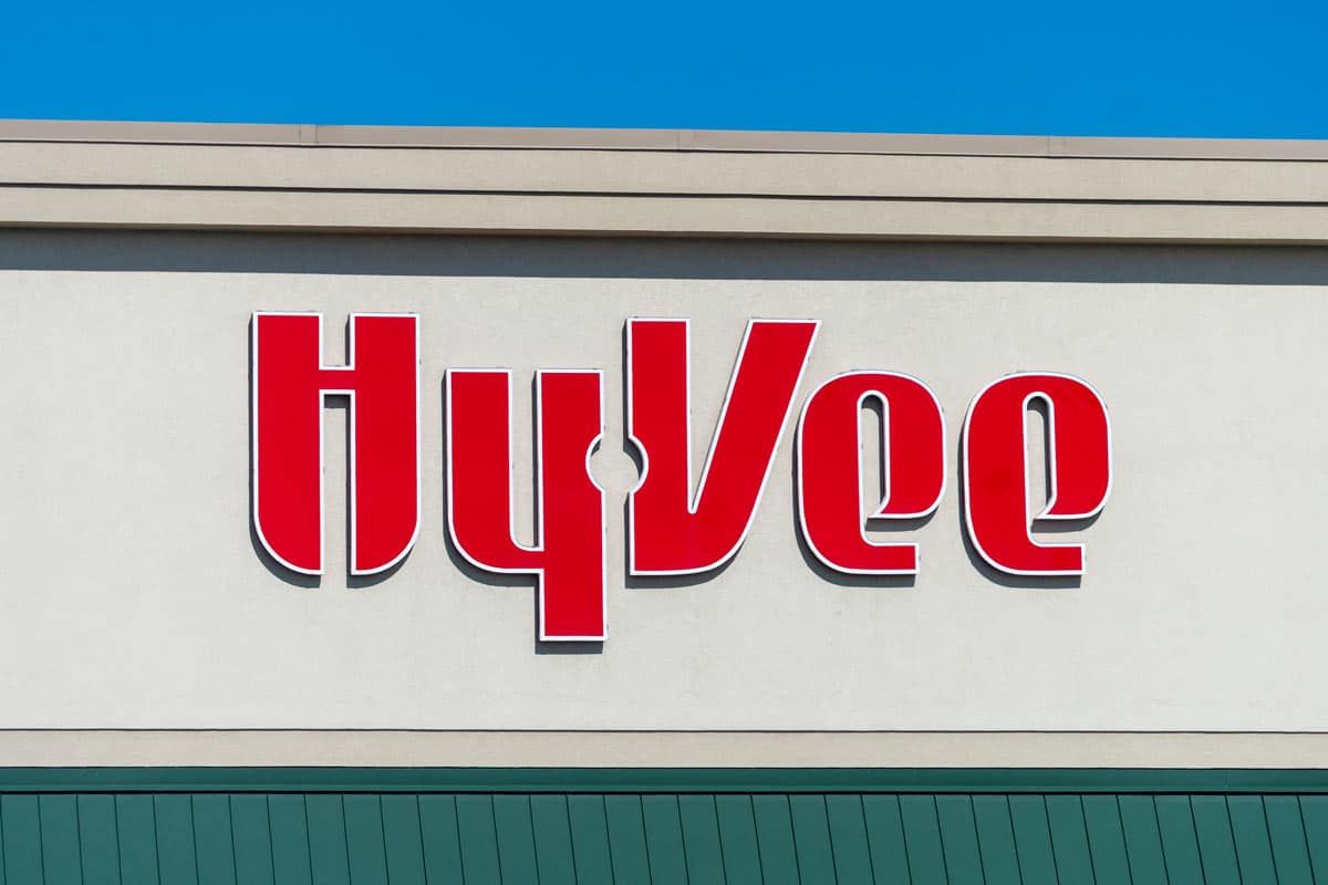 Hy-Vee class action claims retirement plan includes excessive recordkeeping  fees - Top Class Actions