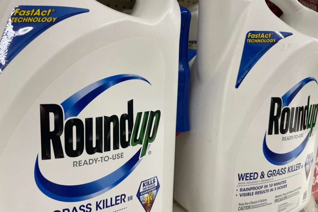Close up of Roundup bottles, representing The New York Roundup settlement.