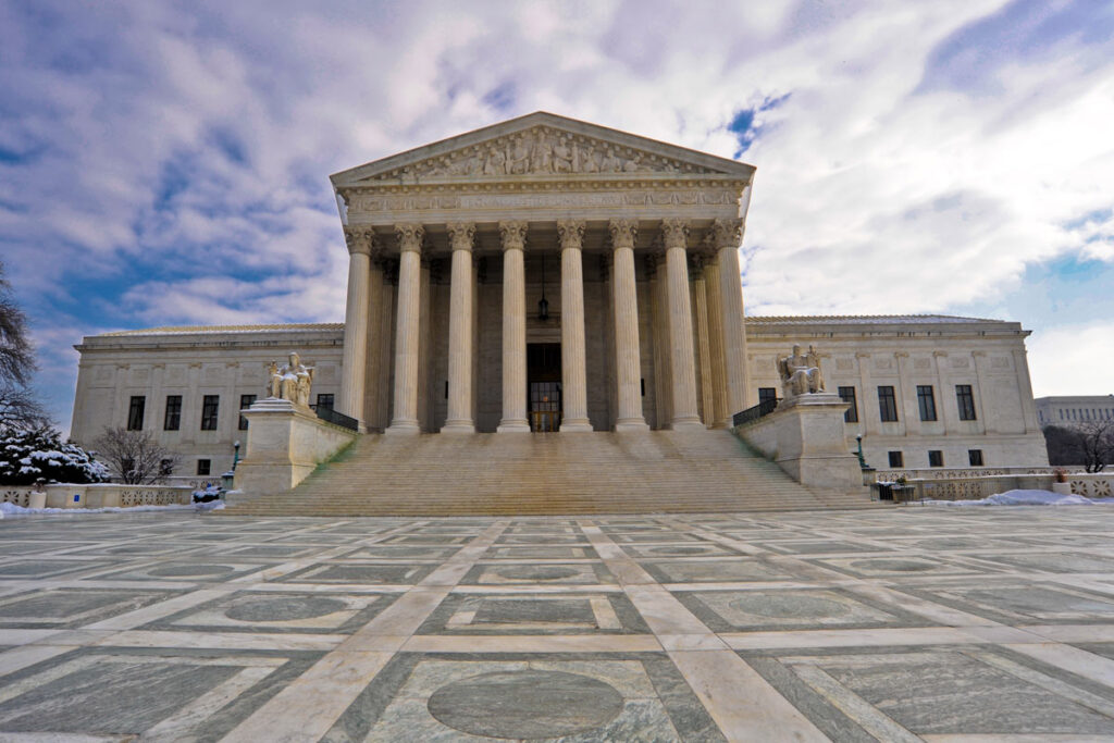 Drawing Of The United States Supreme Court Building Background