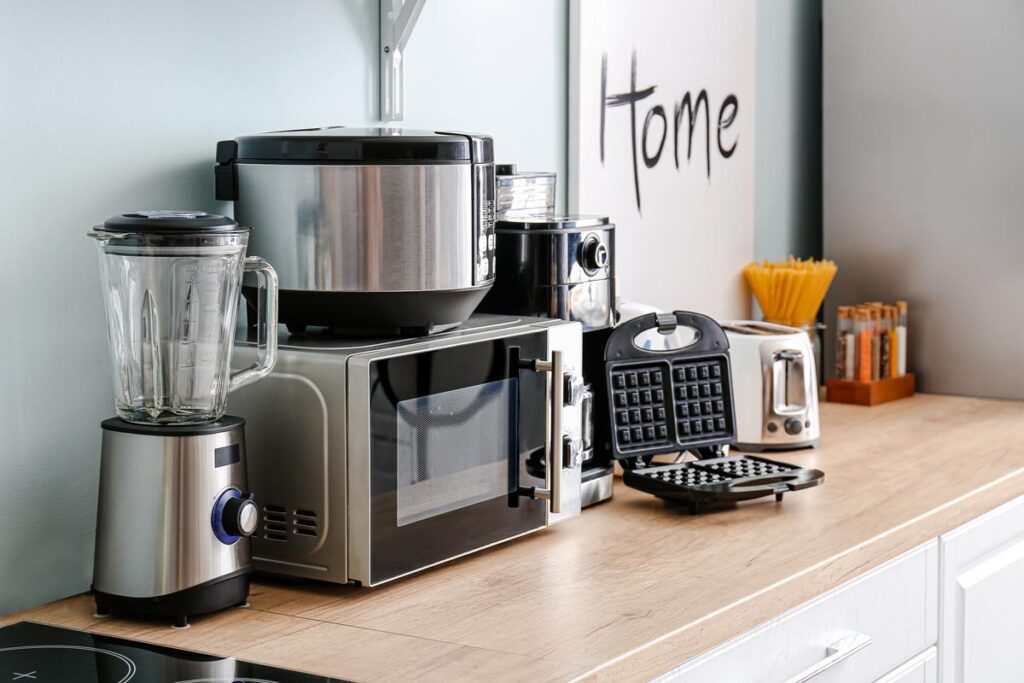 Various kitchen appliances on a counter, representing the Aterian Mueller kitchen products class action settlement.