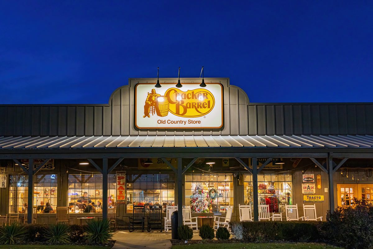 Cracker Barrel lawsuit claims restaurant failed to pay tipped employees