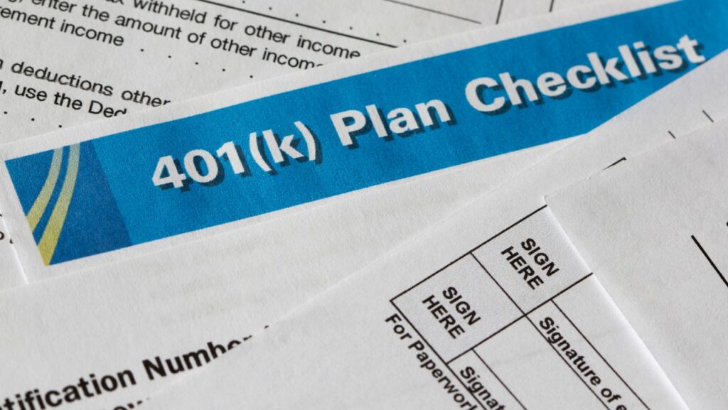 401(k) plan checklist among forms and other documents, representing the DST class action lawsuit settlement.