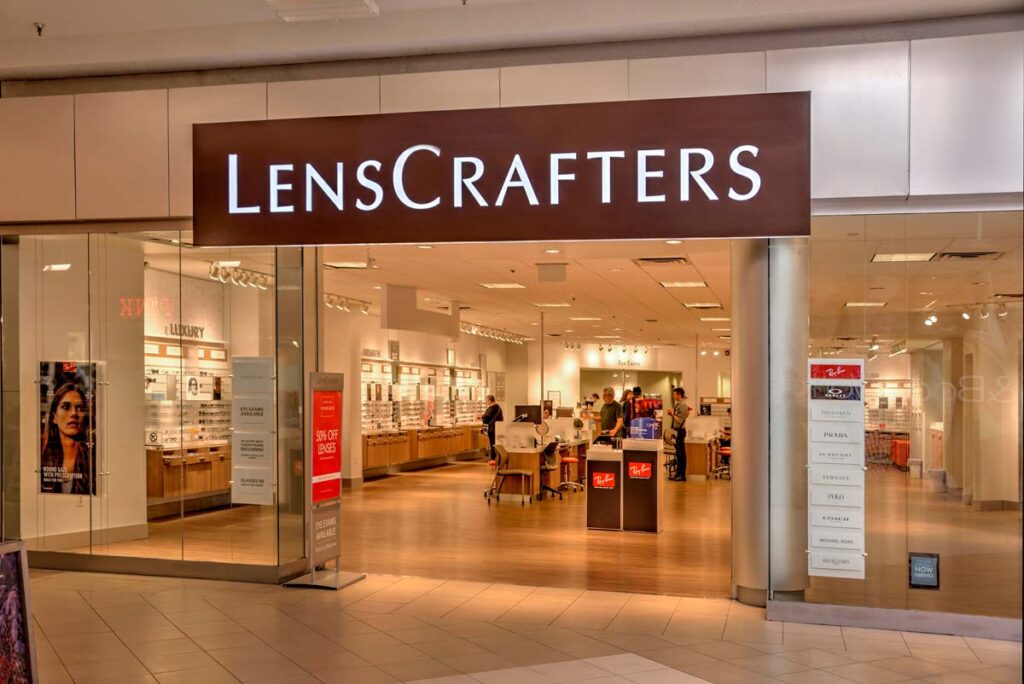 LensCrafters store inside of a mall, representing the Lenscrafters Accufit class action lawsuit settlement.