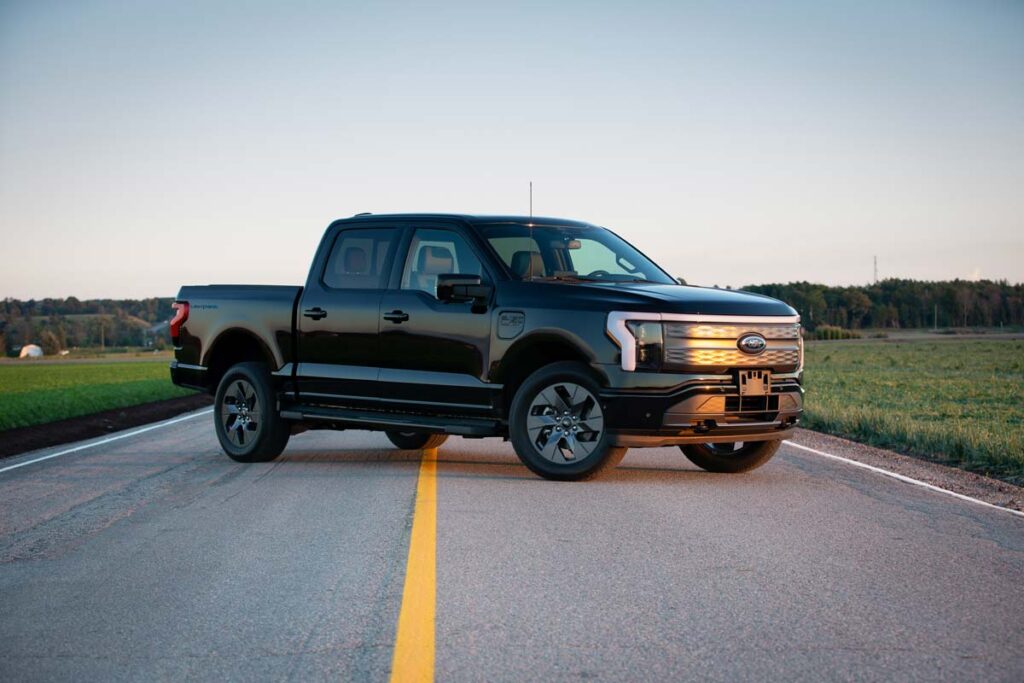 Ford issues recall for F150s due to rear axle hub bolt defect Top