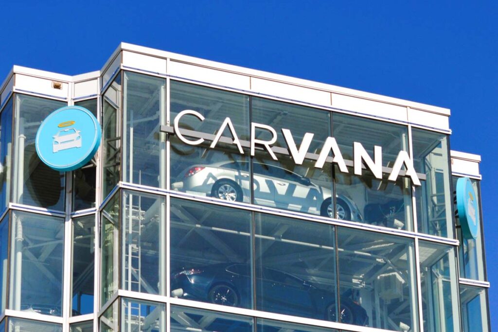 Close up of Carvana signage, representing the Caravan text messages class action.