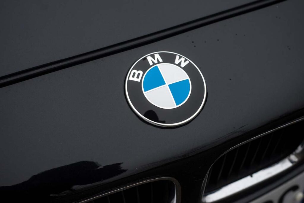 Closeup of BMW emblem, representing the BMW recall over a potential brake malfunction.
