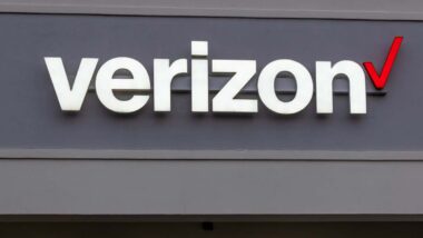 Close up of Verizon signage, representing the Verizon data breach class action.