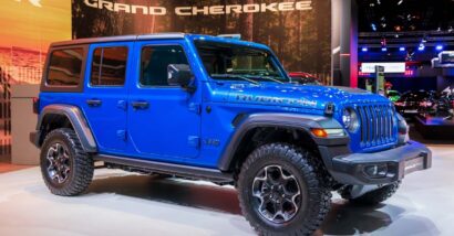 Chrysler initiates Jeep recall due to potential defrost, defog defect