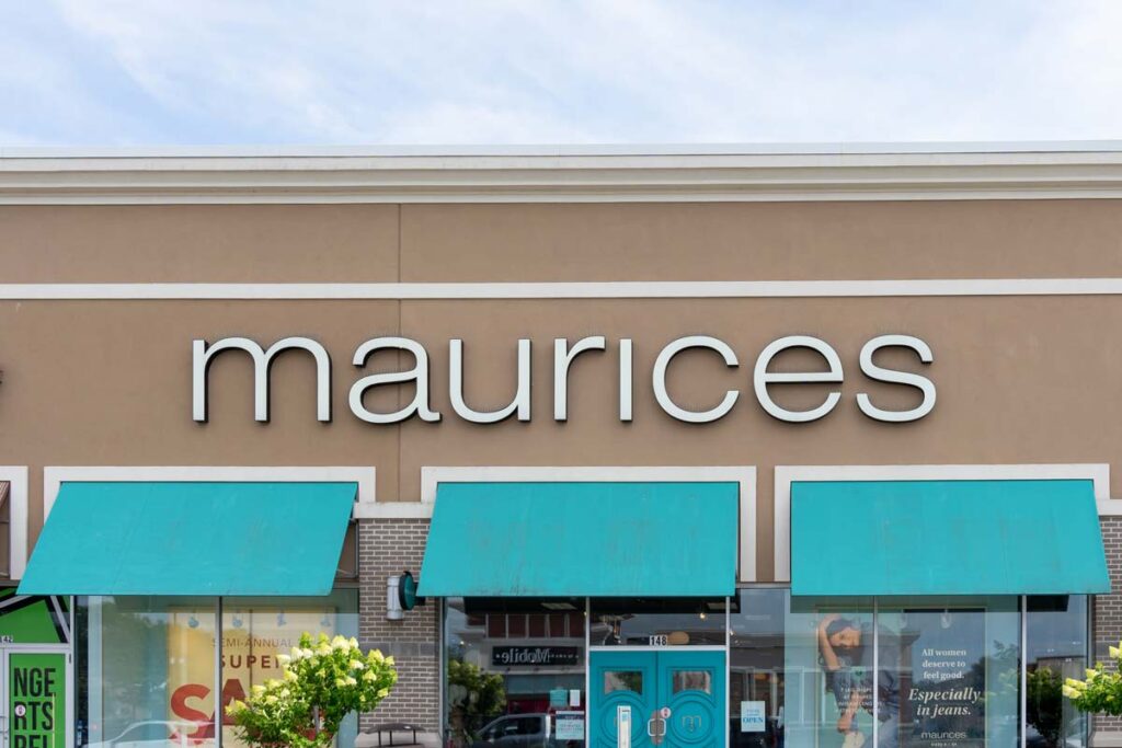 Close up of Maurices signage, representing the Maurices class action.