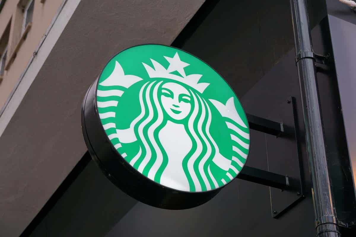 Starbucks class action claims retailer adds surcharge for nondairy milk