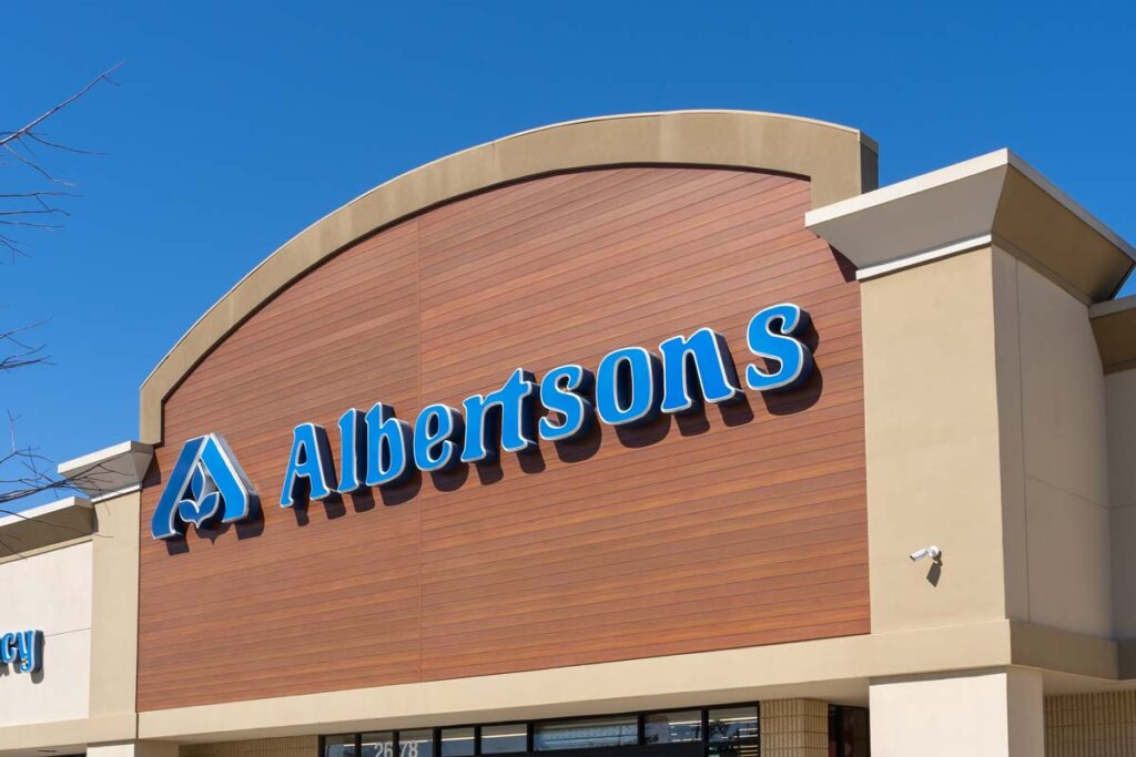 Exterior Albertsons signage, representing the Albertsons cereal 
bars class action.