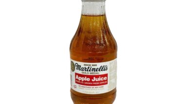 Product photo of recalled apple juice by Martinelli's, representing the Martinelli's apple juice recall.