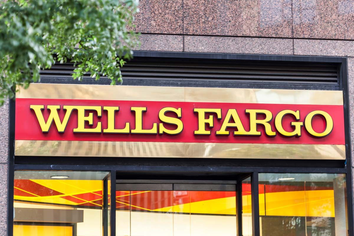 Close up of Wells Fargo signage, representing the Wells Fargo class action.