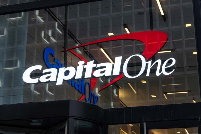 Capital One class action claims bank rejects fraud claims without