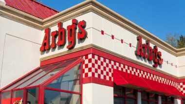 Exterior of an Arbys location, representing the Arby's data breach class action.