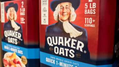 Quaker Oats products on a supermarket shelf, representing Quaker salmonella recall.