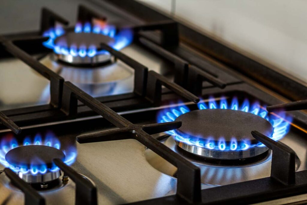 Close up of a gas range, representing the Samsung class action.