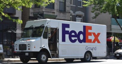 15K FedEx drivers file class action over OT wages