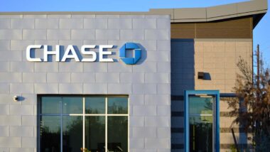 Exterior of a Chase Bank, representing the Chase Bank lawsuit.