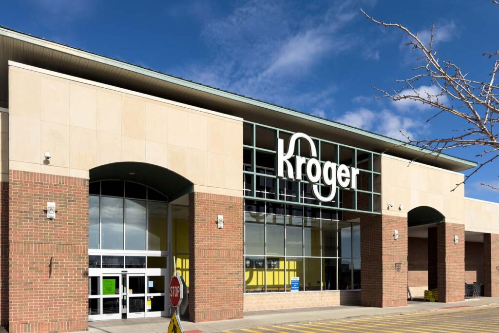 Exterior of an Albertsons store, representing the Albertsons-Kroger trial.