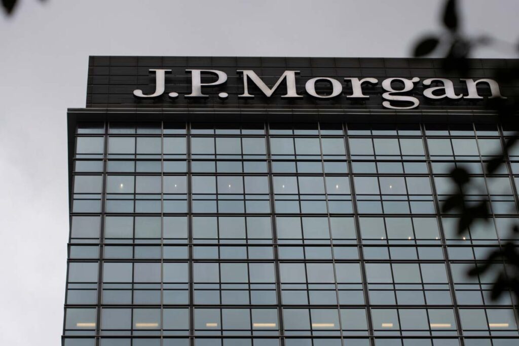 Close up of JP Morgan signage on a building, representing the JPMorgan class action.