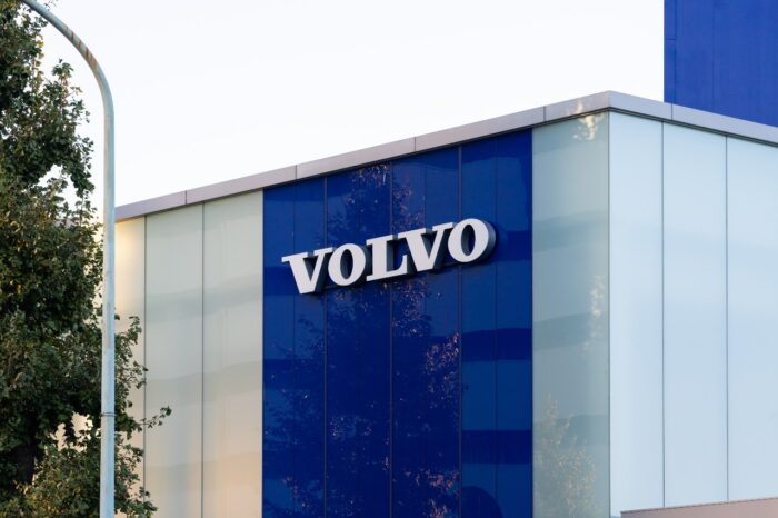 VOLVO dealership sign