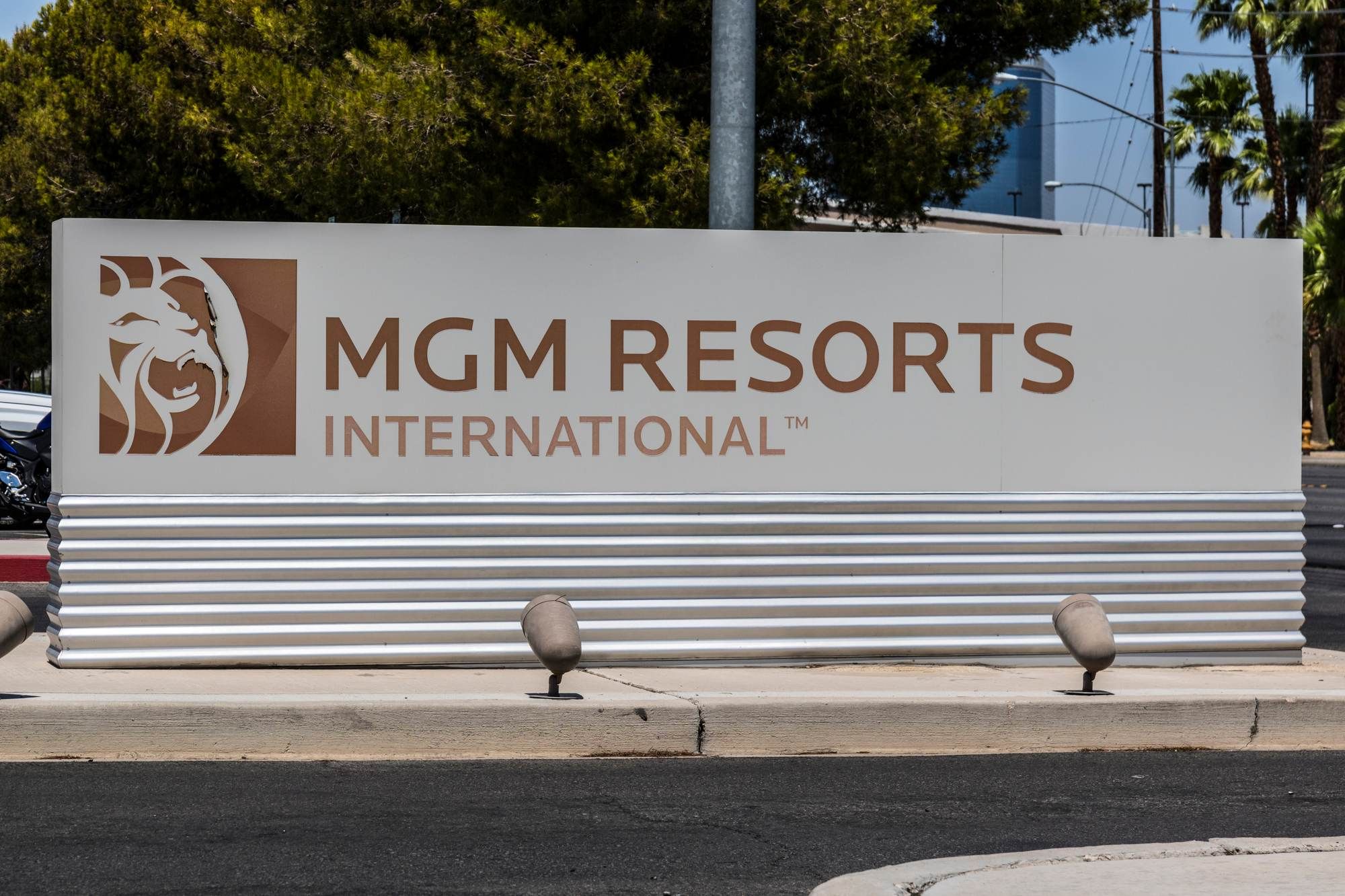 MGM Resorts International sign regarding the MGM data breach class action lawsuit filed 