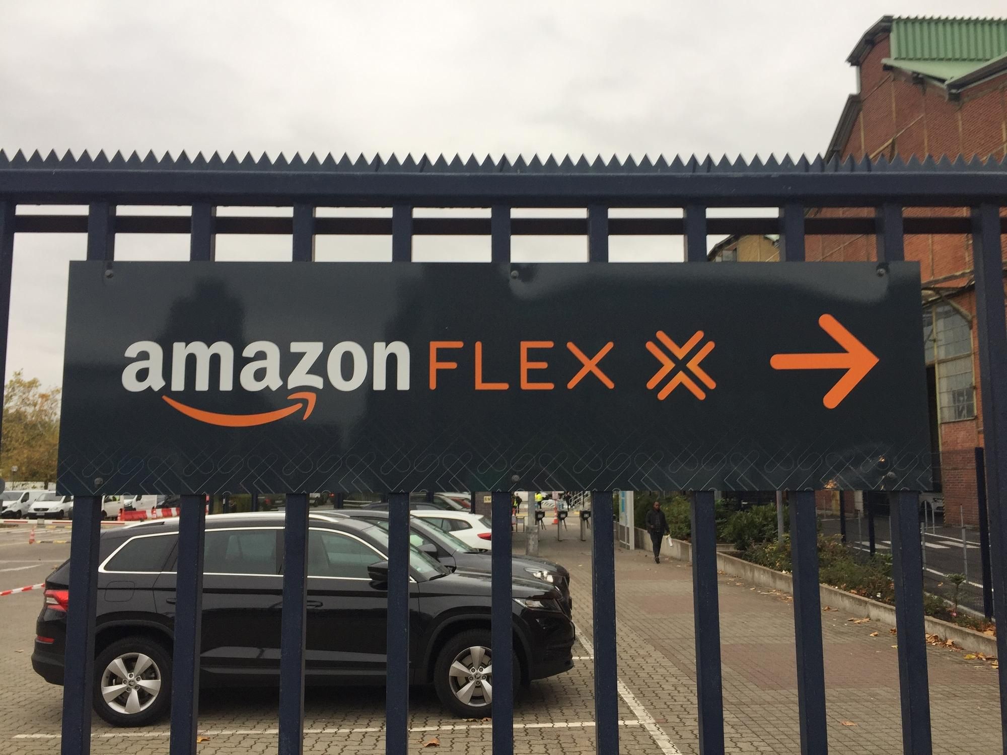 Amazon flex sign regarding the class action lawsuit filed 
