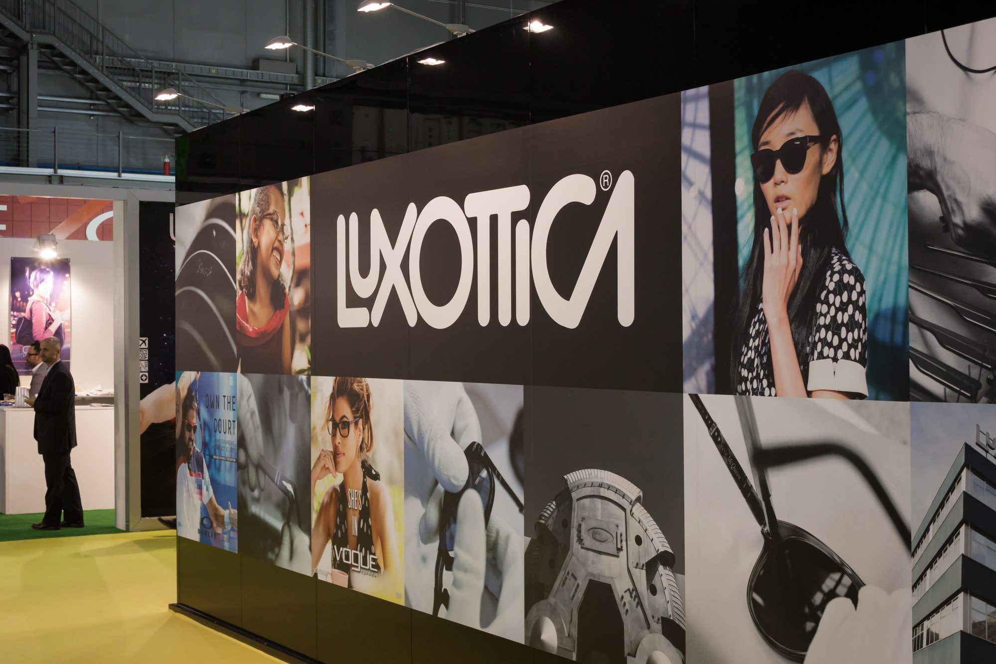 Luxottica Display regarding the Luxottica class action lawsuit filed. 