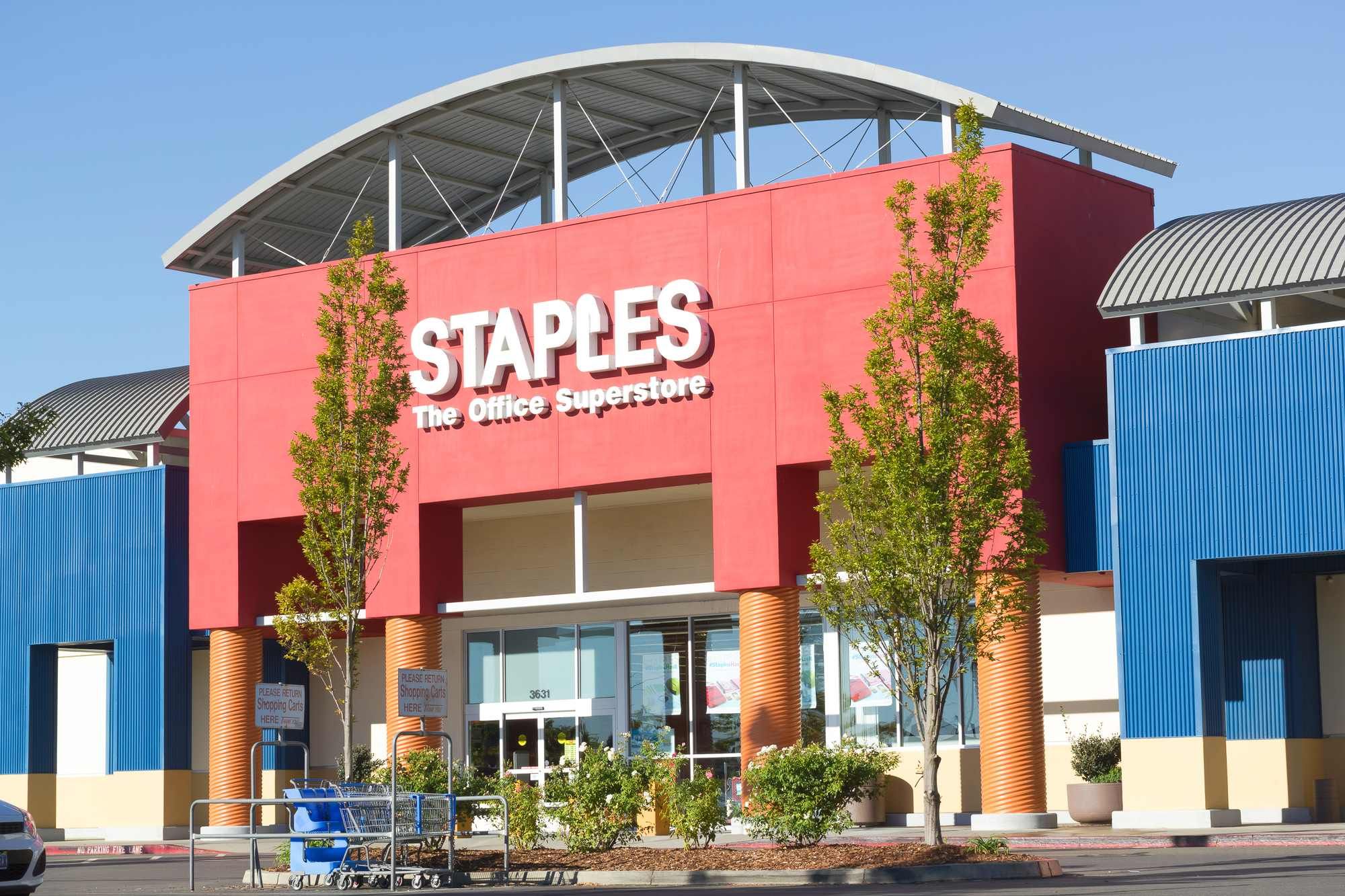 Staples canada regarding the class action lawsuit filed 