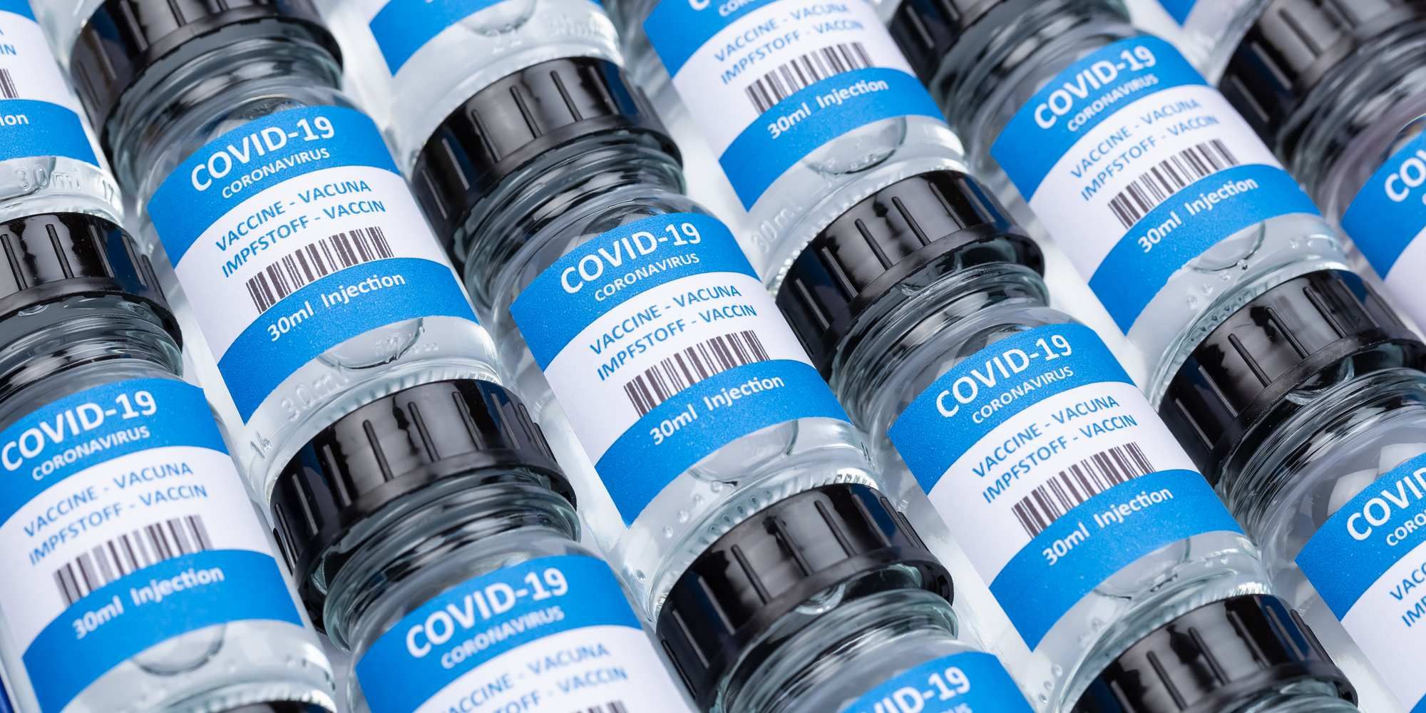 Seniors Threaten to Sue Ontario Over Lengthy Wait Between COVID-19 Vaccines